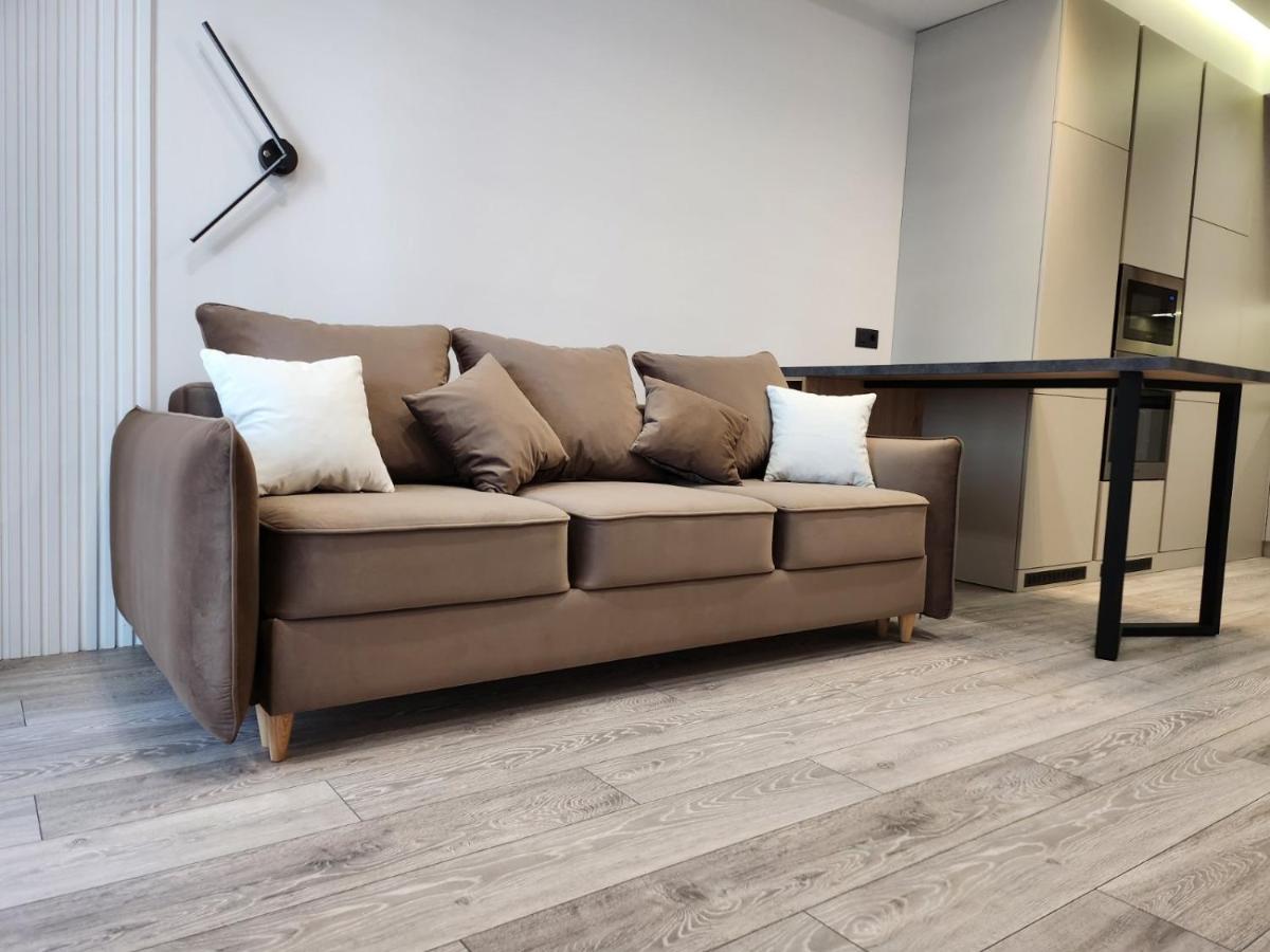 Oasis-Rent Leilighet Chisinau Eksteriør bilde