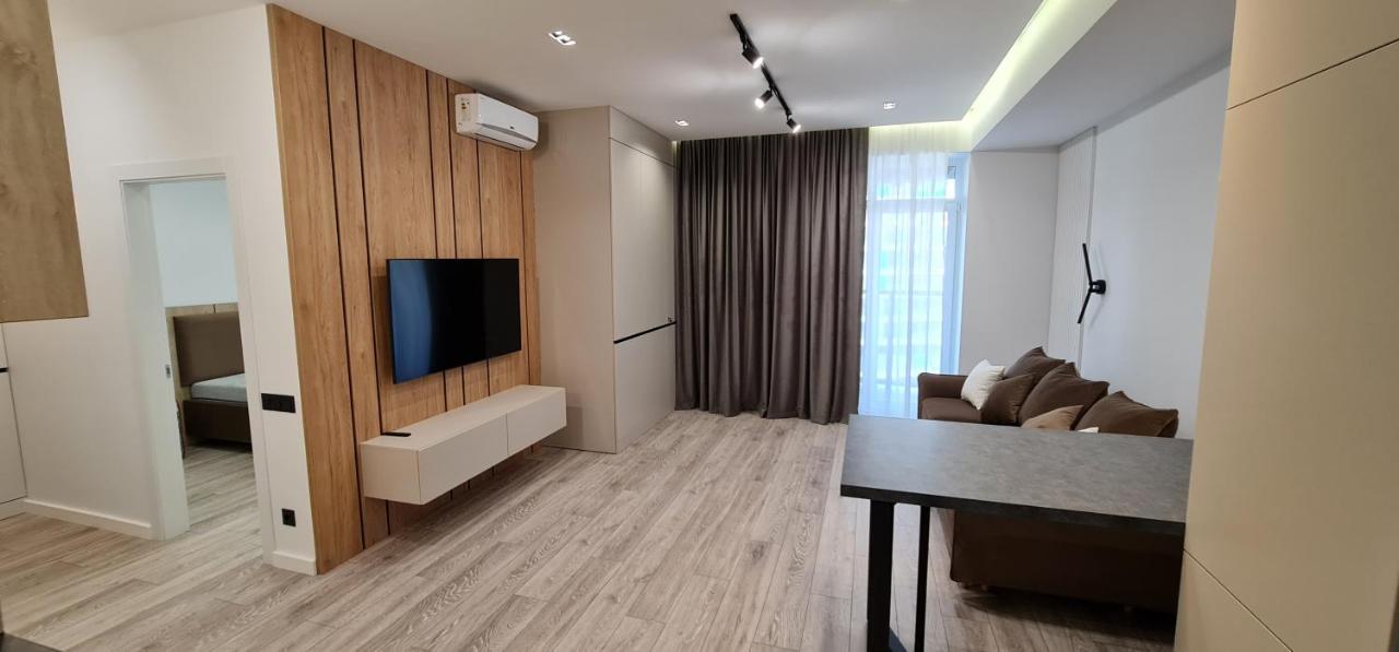 Oasis-Rent Leilighet Chisinau Eksteriør bilde