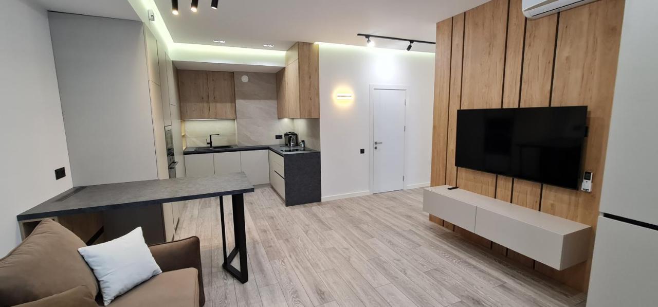 Oasis-Rent Leilighet Chisinau Eksteriør bilde