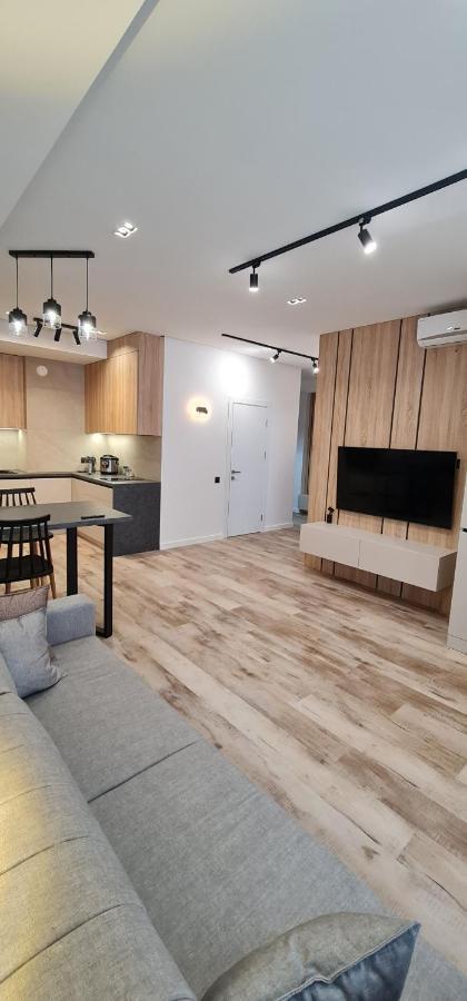Oasis-Rent Leilighet Chisinau Eksteriør bilde