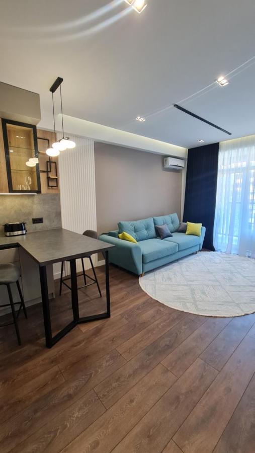 Oasis-Rent Leilighet Chisinau Eksteriør bilde
