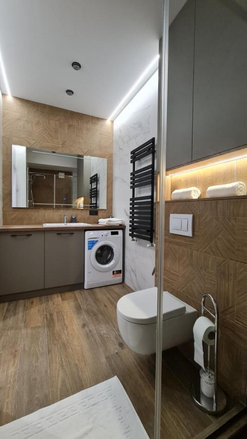 Oasis-Rent Leilighet Chisinau Eksteriør bilde