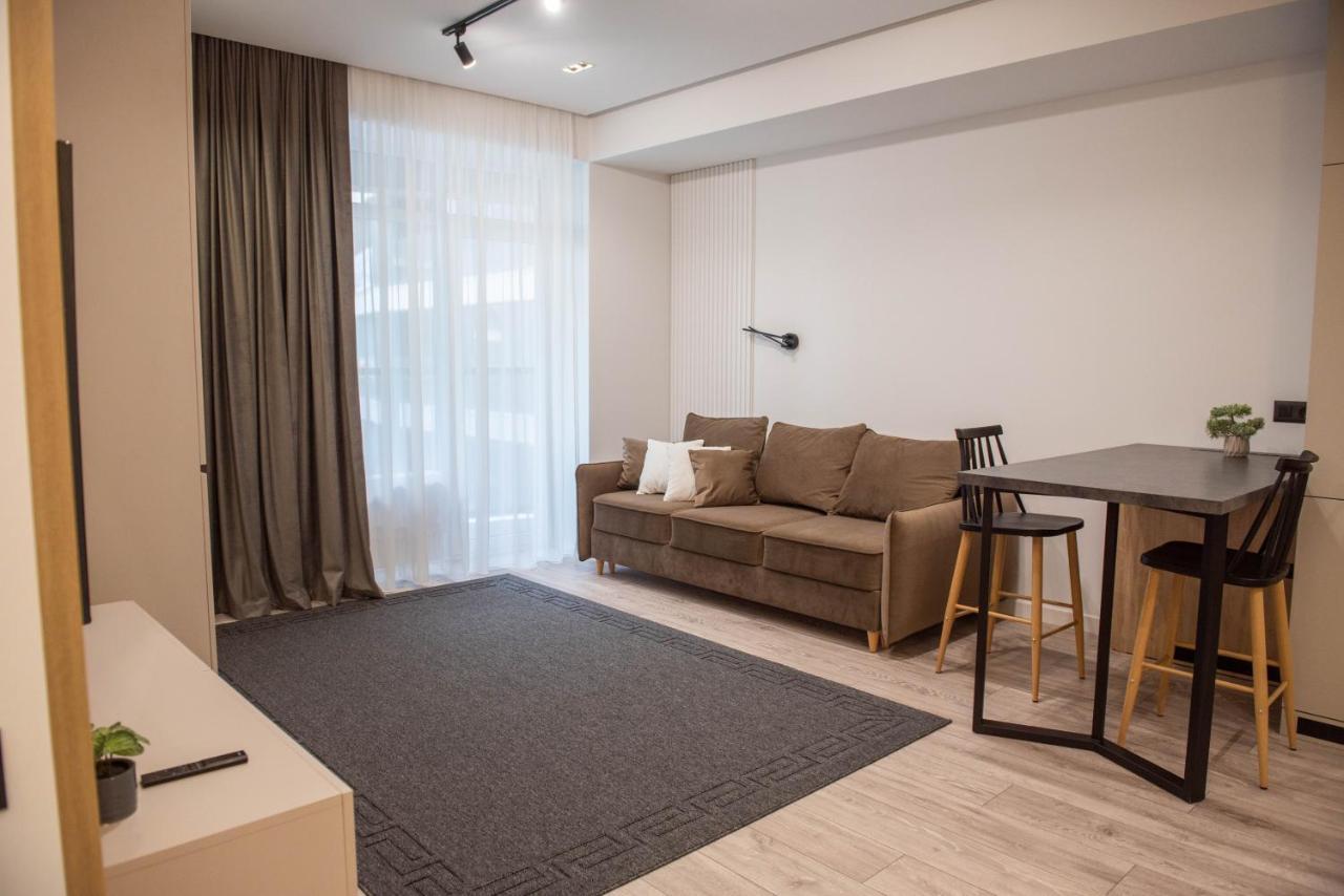 Oasis-Rent Leilighet Chisinau Eksteriør bilde
